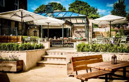 La Feria Harrogate - Terreza