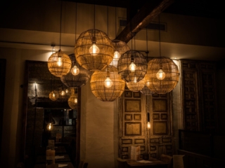 October is the month to enjoy hearty Autumnal dishes in a cosy corner of La Feria. 

Soft lights, original Spanish features and the gentle hum of conversation. 

Hunker down and relax with a couple of glasses of mellow rioja. Salud!

#laferia #spanishtapas #harrogaterestaurants